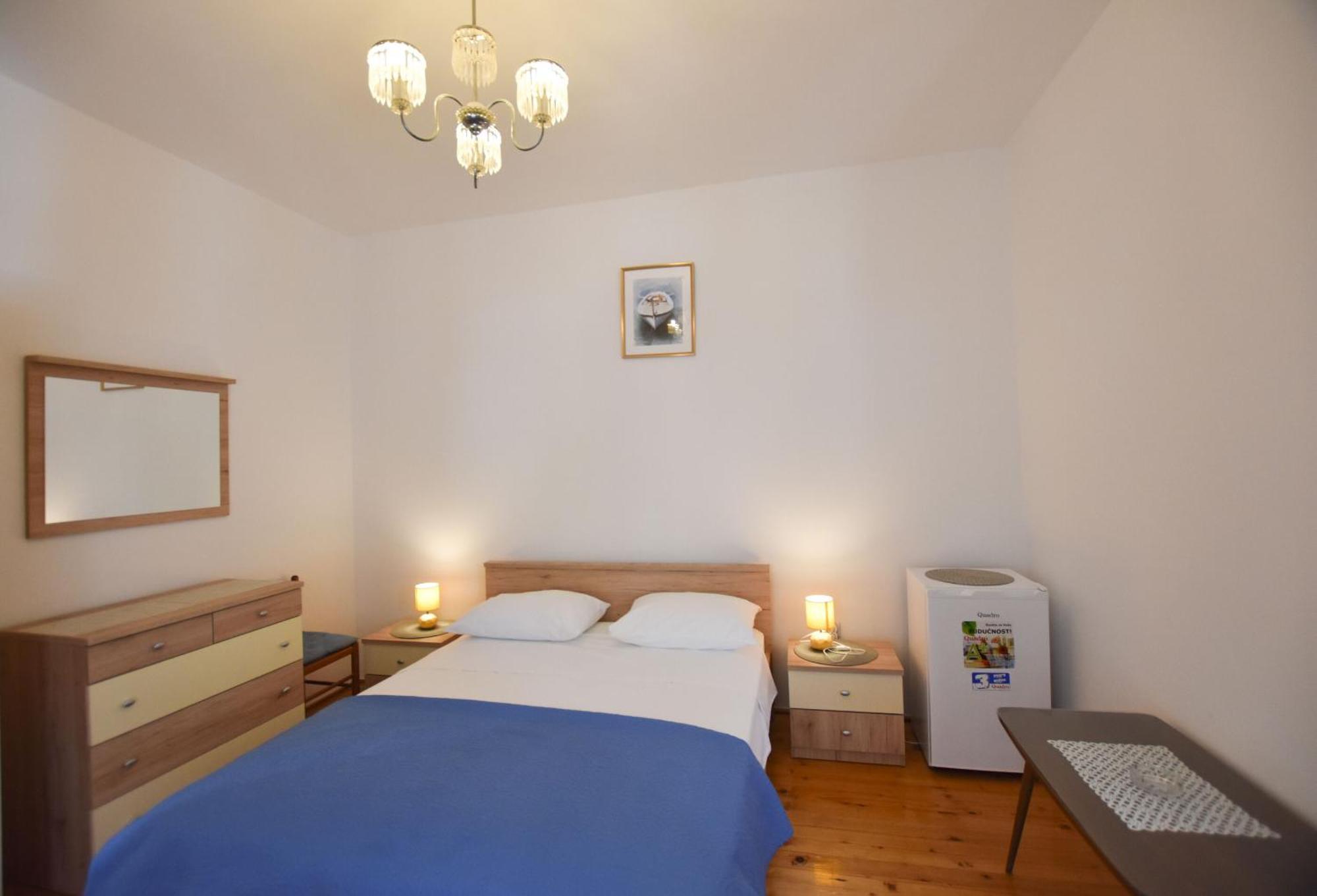 Apartments And Rooms Jakov Primosten Ruang foto