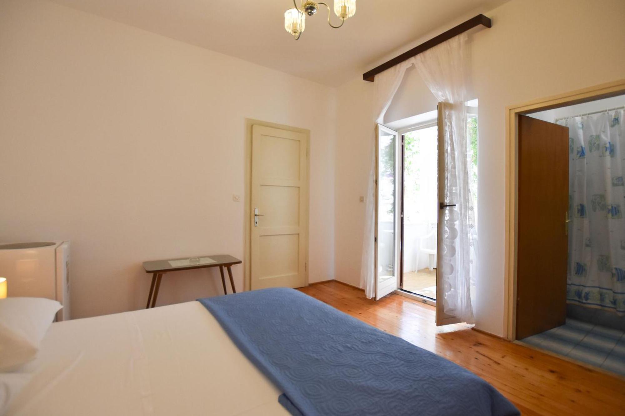 Apartments And Rooms Jakov Primosten Ruang foto