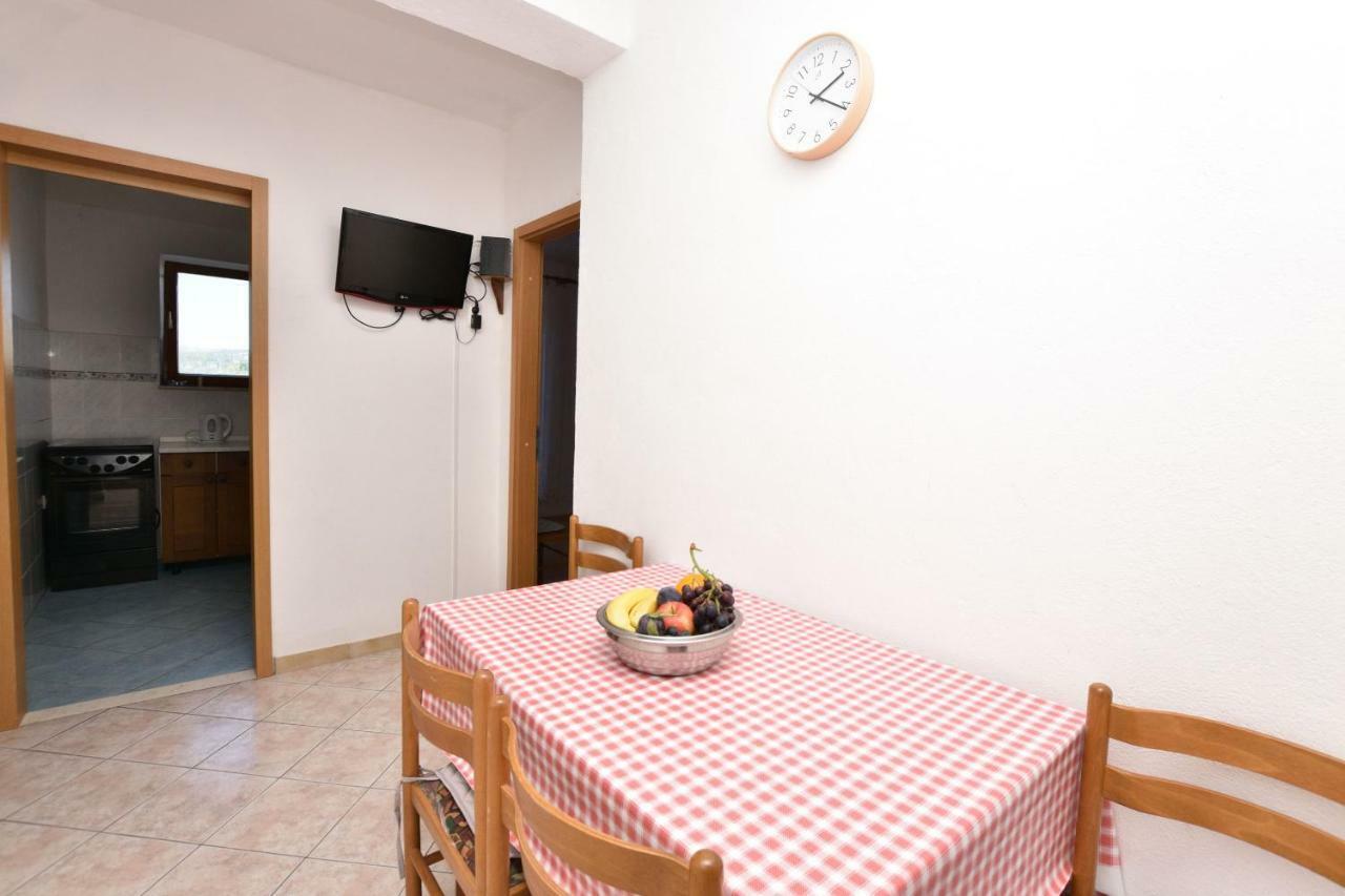 Apartments And Rooms Jakov Primosten Bagian luar foto
